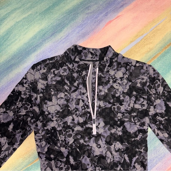 Lululemon Luxtreme Running Half-Zip Inflect Floral Lunar Rock Multi size 4 - Picture 6 of 10